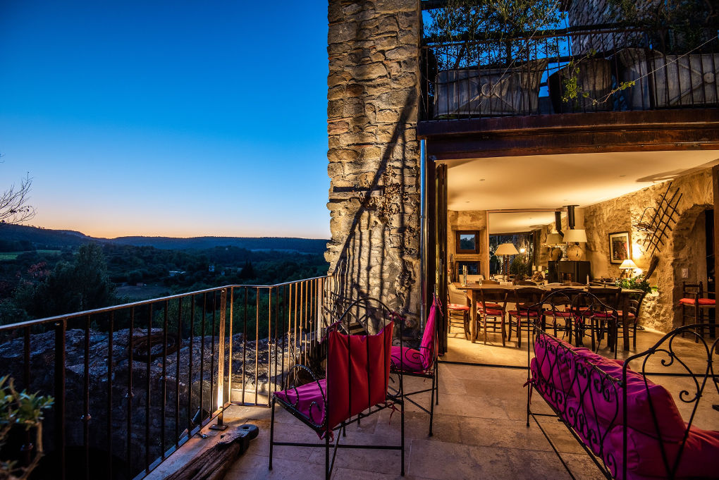 terrasse et vue maison le four à pain - le roc sur l'orbieu-location vacances entre Carcassonne et Narbonne