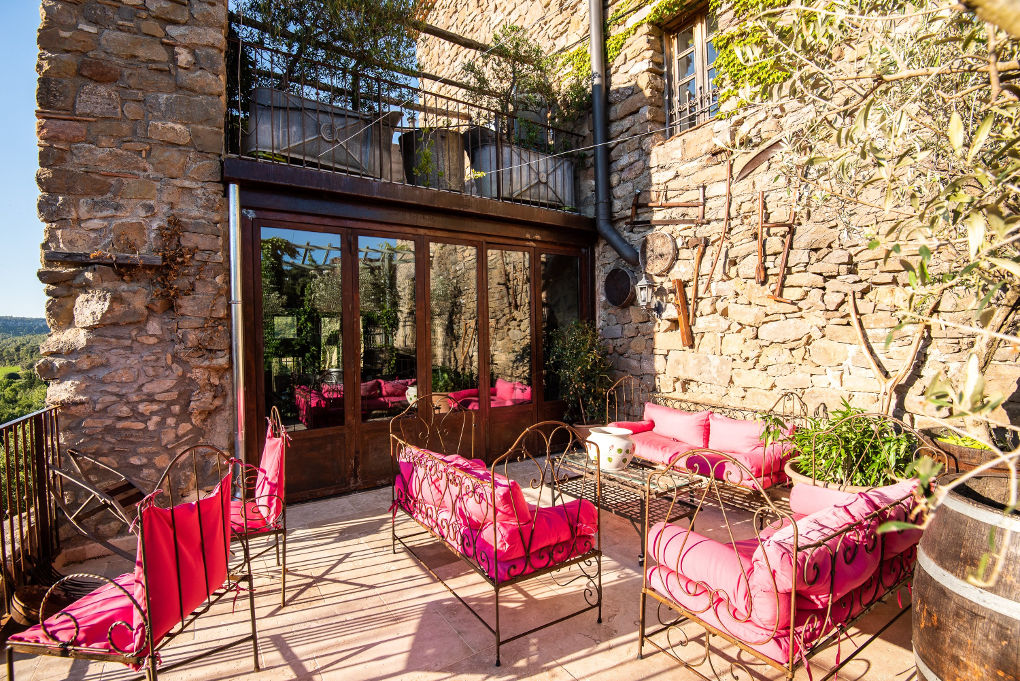 terrasse du rez-de chaussée maison le four à pain - le roc sur l'orbieu-location vacances entre Carcassonne et Narbonne